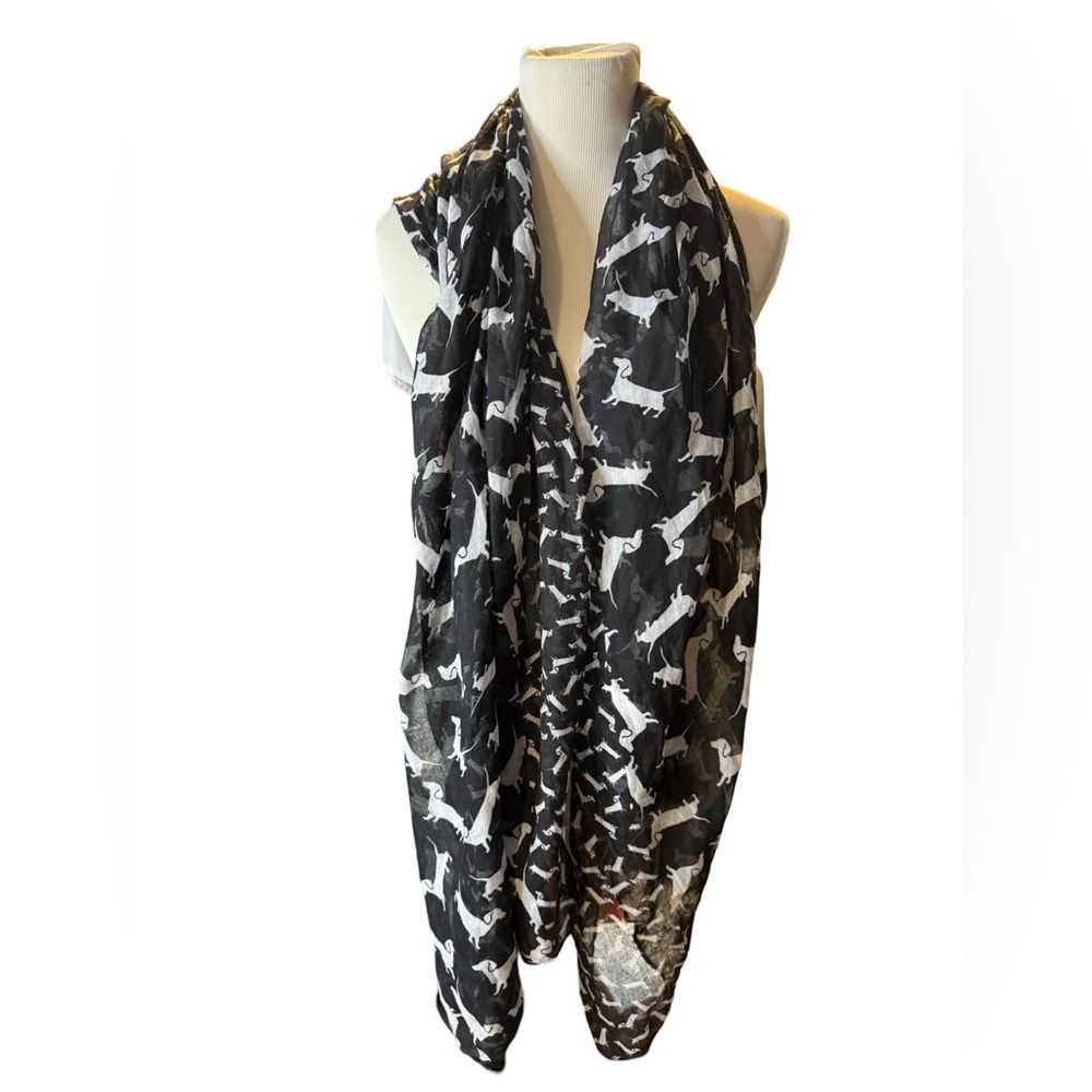 Daschound Print Scarf Long Black White